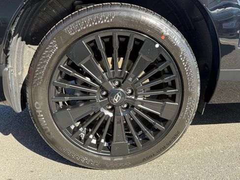 Used 2025 Hyundai Santa Fe Calligraphy AWD/4WD image 31