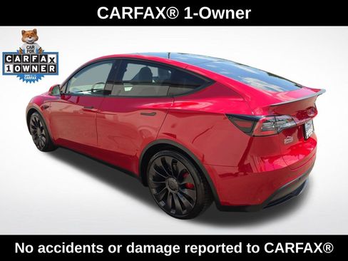 Used 2022 Tesla Model Y Performance AWD/4WD image 3