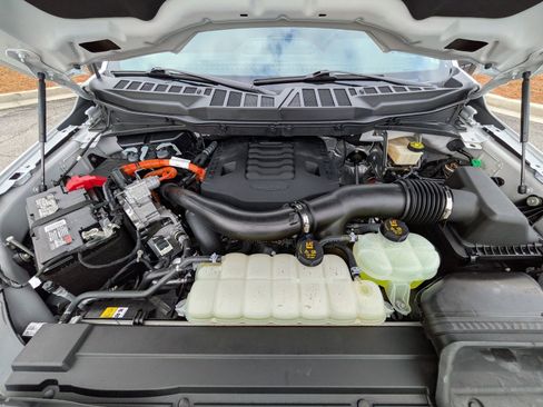 Certified 2023 Ford F150 XLT w/ Equipment Group 302A High image 11