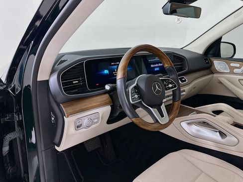 Used 2021 Mercedes-Benz GLE 350 4MATIC image 10