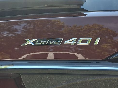 Used 2024 BMW X7 xDrive40i w/ Executive Package AWD/4WD image 16