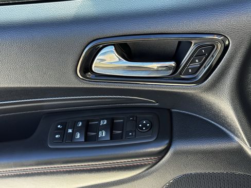 Used 2022 Dodge Durango R/T w/ Blacktop Package image 27