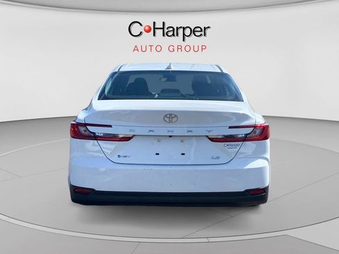 Used 2025 Toyota Camry LE FWD image 4