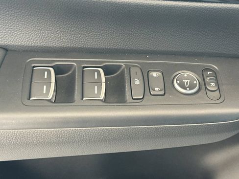 Used 2024 Honda CR-V EX-L image 12