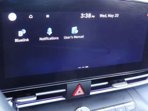Used 2024 Hyundai Elantra Limited FWD image 29