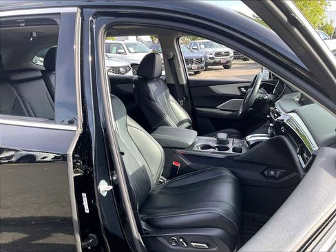 Used 2023 Acura MDX SH-AWD w/ Technology Package image 10