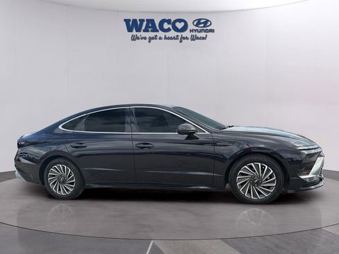 Used 2025 Hyundai Sonata Limited image 11