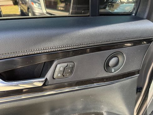 Used 2021 Lincoln Nautilus Reserve w/ Equipment Group 201A image 14