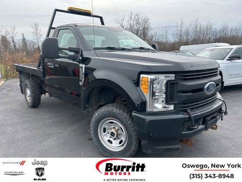 Used 2017 Ford F350 XL image 1
