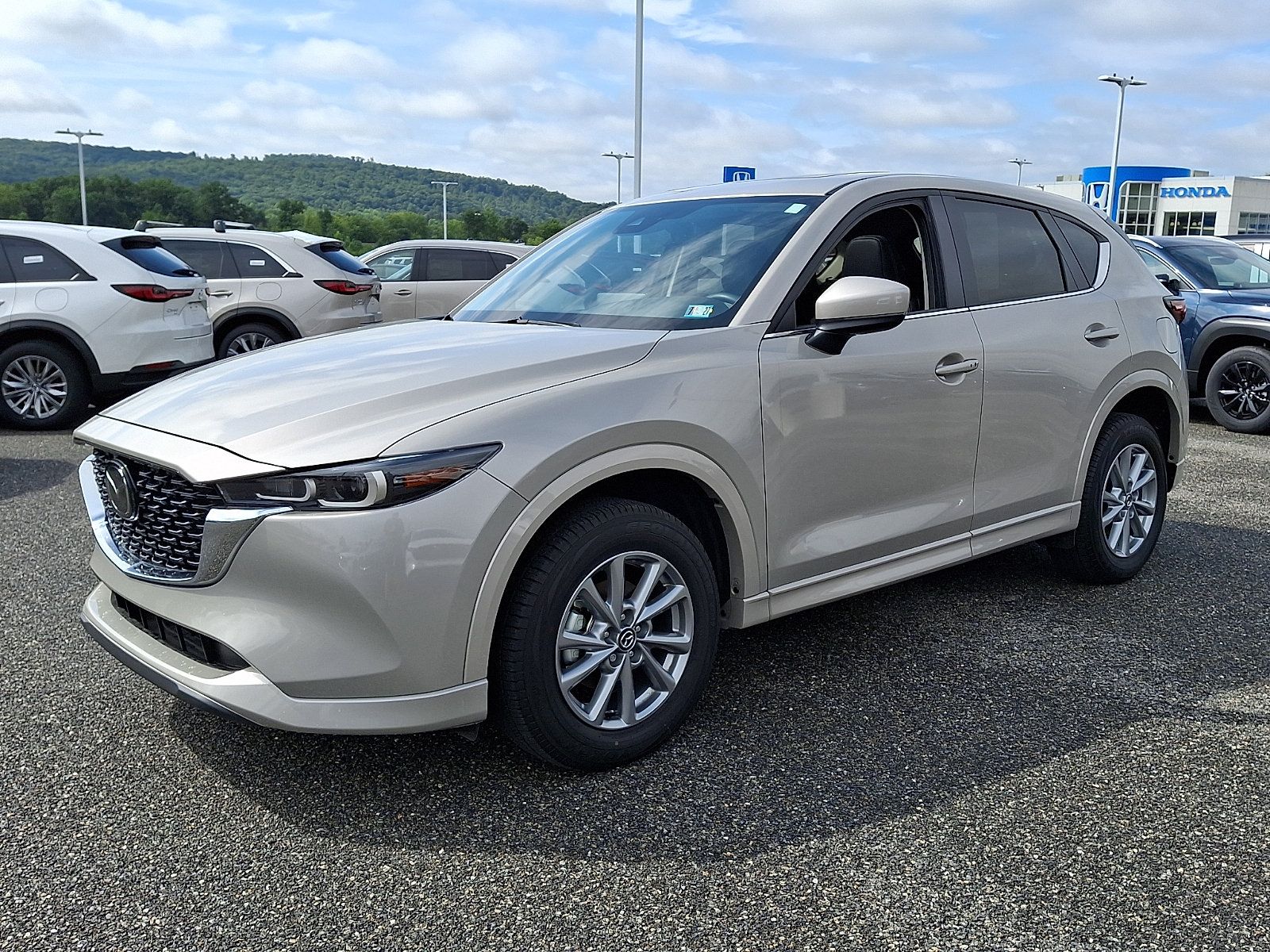 Certified 2025 MAZDA CX-5 AWD 2.5 S w/ Preferred Package image 4