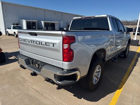 Used 2019 Chevrolet Silverado 1500 LT w/ Texas Edition image 6