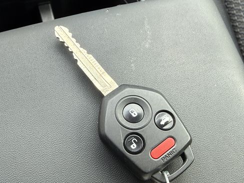 Used 2020 Subaru Forester Premium image 33