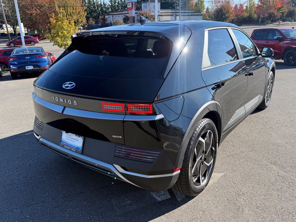 Certified 2024 Hyundai Ioniq 5 SEL AWD/4WD image 5