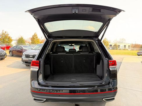 Used 2021 Volkswagen Atlas SE image 64