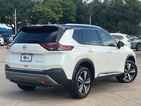 Used 2023 Nissan Rogue SL w/ SL Premium Package AWD/4WD image 4