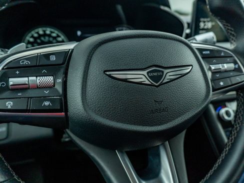 Used 2026 Genesis G70 2.5T RWD image 30