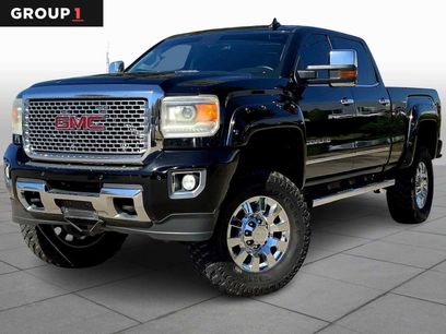 Used 2016 GMC Sierra 2500 Denali w/ Duramax Plus Package