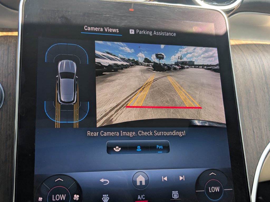 Certified 2024 Mercedes-Benz GLC 300 4MATIC image 9