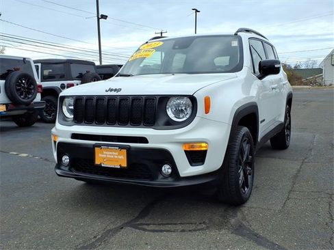 Certified 2023 Jeep Renegade Altitude w/ Convenience Group I image 3