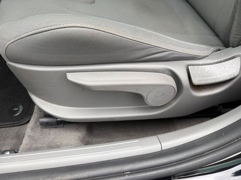 Used 2022 Hyundai Elantra SEL FWD image 23
