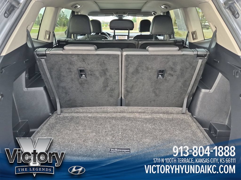 Used 2024 Volkswagen Atlas SEL AWD/4WD image 23