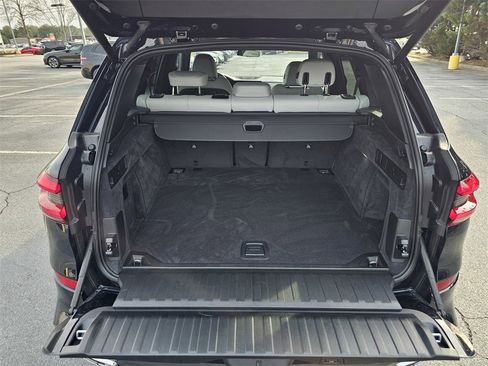 Used 2023 BMW X5 xDrive40i w/ M Sport Package image 25