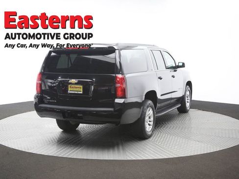 Used 2019 Chevrolet Suburban LT AWD/4WD image 45
