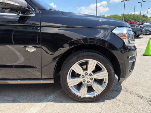Used 2024 Ford Expedition King Ranch AWD/4WD image 9