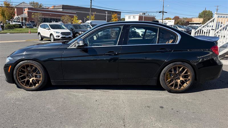 Used 2018 BMW 340i xDrive Sedan w/ Premium Package AWD/4WD image 3