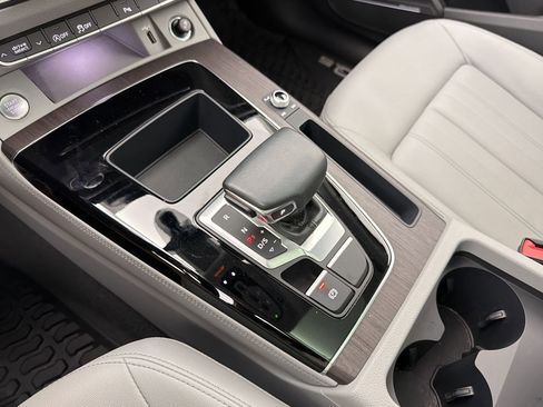 Used 2023 Audi Q5 2.0T Premium Plus w/ Premium Plus Package image 18