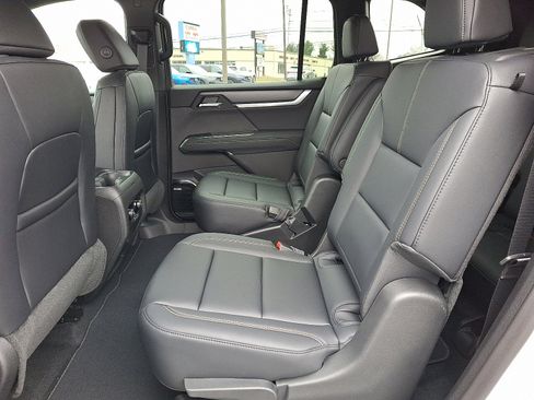 New 2026 GMC Acadia Elevation w/ Elevation Premium Package image 5