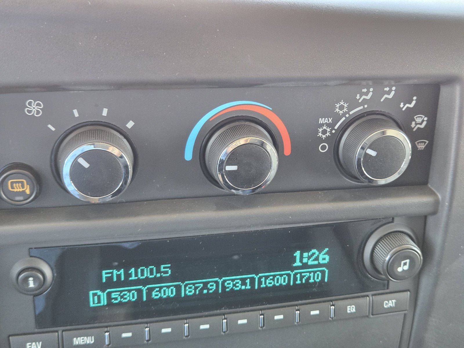 New 2025 Chevrolet Express 2500 w/ Driver Convenience Package RWD image 15