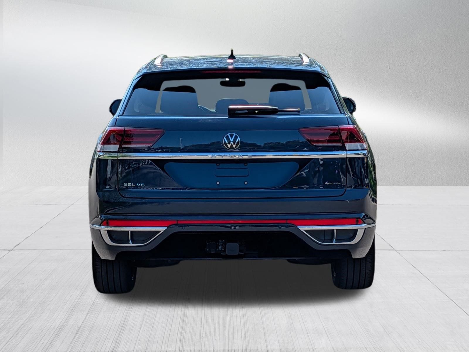 Certified 2023 Volkswagen Atlas Cross Sport SEL Premium R-Line AWD/4WD image 6