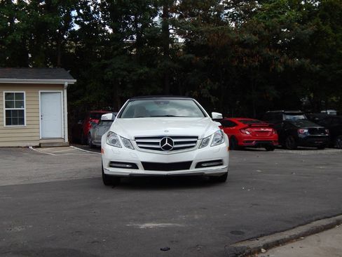 Used 2012 Mercedes-Benz E 350 Cabriolet image 2