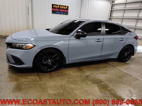 Used 2024 Honda Civic Sport image 5