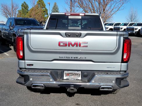 New 2026 GMC Sierra 1500 SLT w/ SLT Premium Package image 9