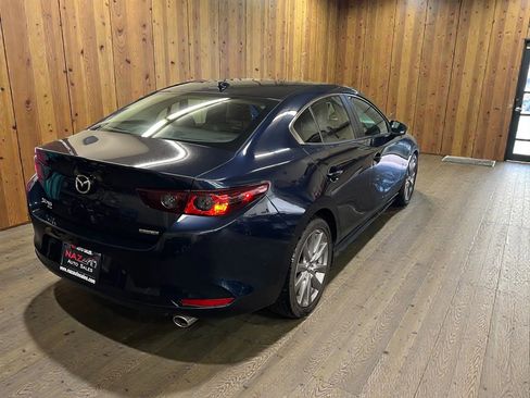 Used 2020 MAZDA MAZDA3 AWD Sedan w/ Preferred Package image 7