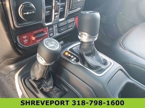 Used 2026 Jeep Wrangler Unlimited Rubicon AWD/4WD image 26