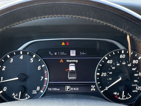 Used 2021 Nissan Titan Platinum Reserve w/ Moonroof Package image 19