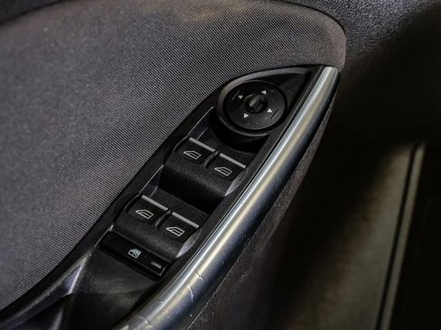 Used 2015 Ford Focus ST image 48