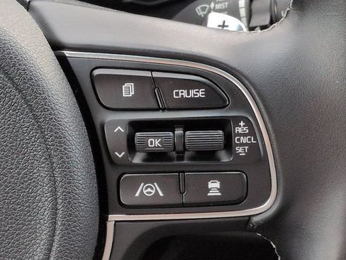 Used 2022 Kia Niro EX Premium FWD image 26