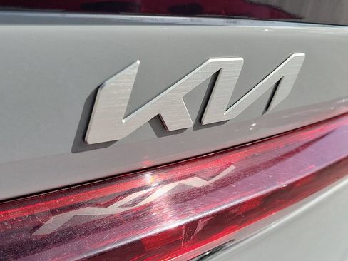 Used 2023 Kia K5 GT-Line w/ GT-Line Premium Package FWD image 11