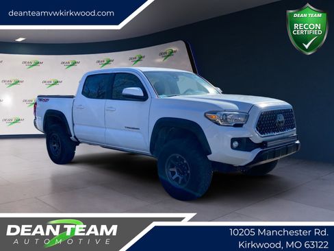 Used 2019 Toyota Tacoma TRD Off-Road AWD/4WD image 1