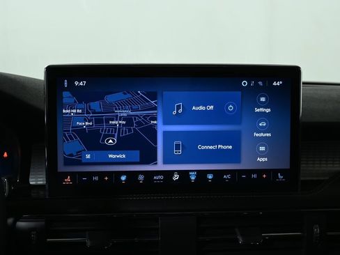 Used 2024 Lincoln Corsair AWD w/ Equipment Group 101A image 21