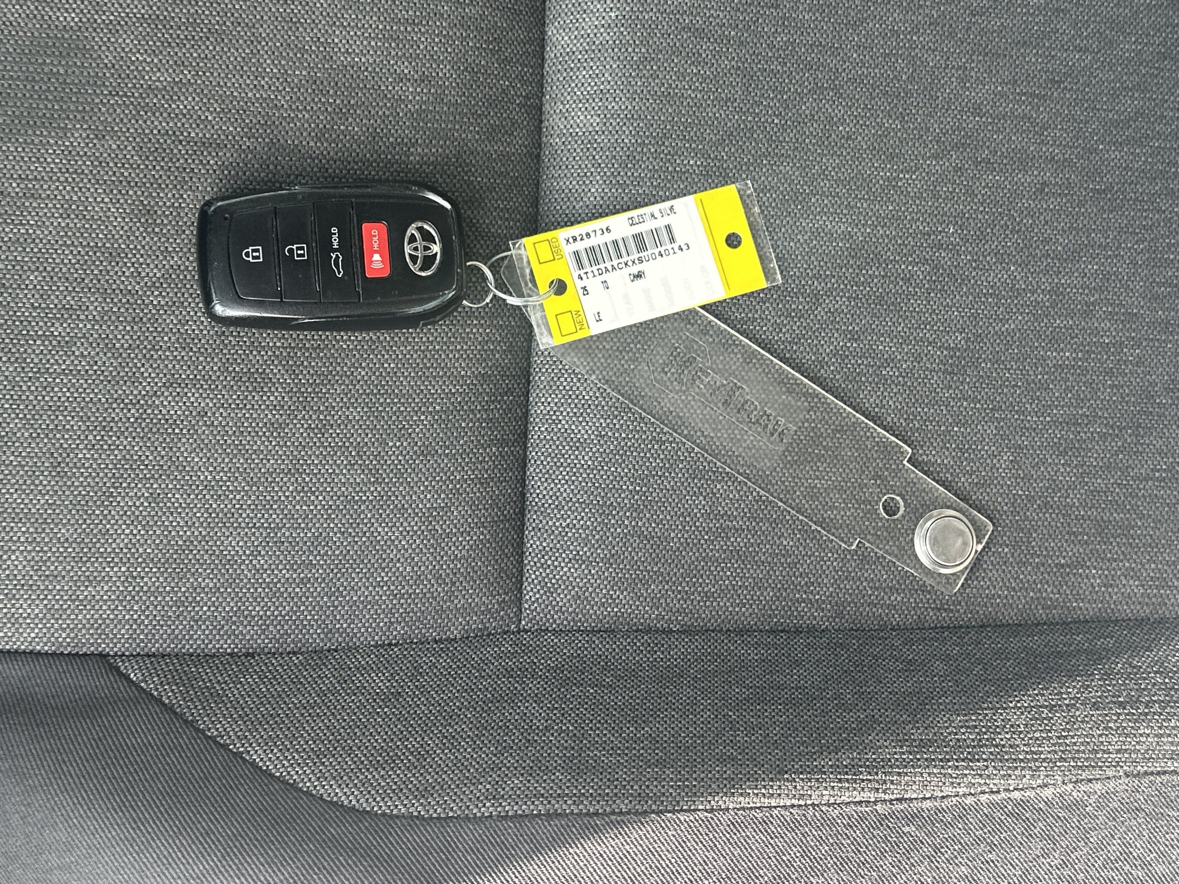 Used 2025 Toyota Camry LE FWD image 36