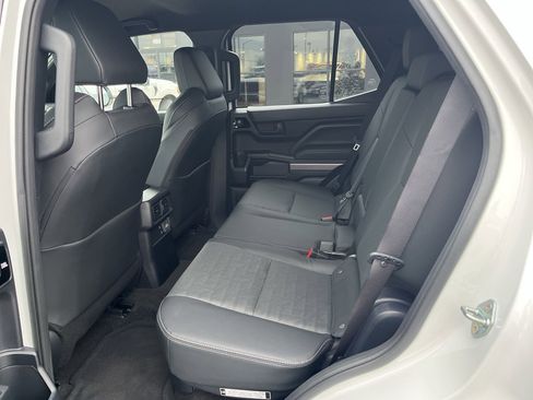 Used 2025 Toyota 4Runner TRD Off-Road Premium image 25