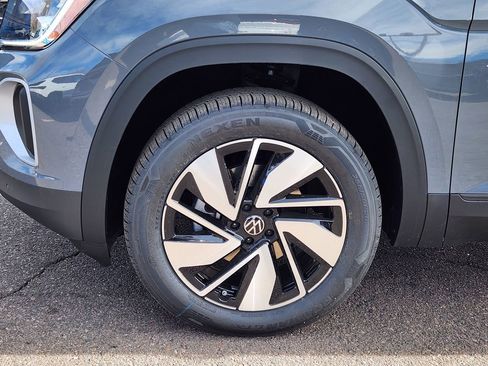 New 2026 Volkswagen Atlas SEL Premium R-Line AWD/4WD image 16