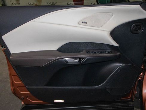 Used 2023 Lexus RX 350 Premium Plus w/ Cold Area Package FWD image 10