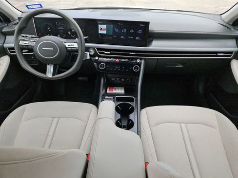 Used 2025 Hyundai Sonata SEL FWD image 19