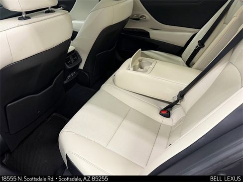 Used 2025 Lexus ES 350 w/ Premium Package image 17